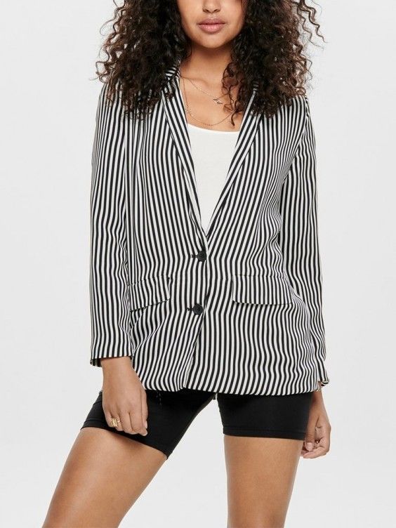 Vero Moda Classic Striped Blazer Size M (Category: Coats, Jackets and Outerwear) located in Cavite. Submitted by frombellas (Listing ID 1468092002, Image 1). Description: - Brand: Vero Moda - Size: M (True to size) - Color: Classic black and white stripes - Features: Two-button front closure, notched lapels, and front pockets - Fabric: Lightweight, ideal for office or smart casual wear - Condition: Clean and ready to wear.
