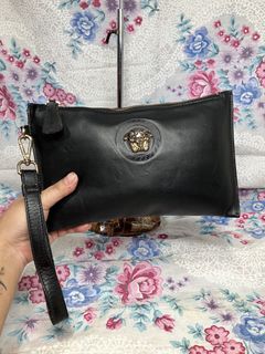 (Category: ) located in . Submitted by adonid (Listing ID 1468081694, Image 1). Description: .