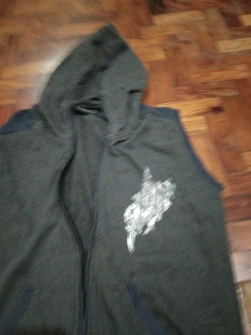 Vest jacket small size 19x24 (Category: Coats, Jackets and Outerwear) located in Quezon City. Submitted by eidorableshop (Listing ID 1468068273, Image 3). Description: .
