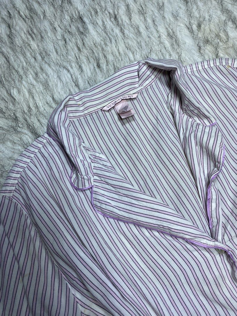 Victoria’s Secret (large) (Category: Others Tops) located in Manila. Submitted by csjlgen (Listing ID 1468139327, Image 3). Description: .
