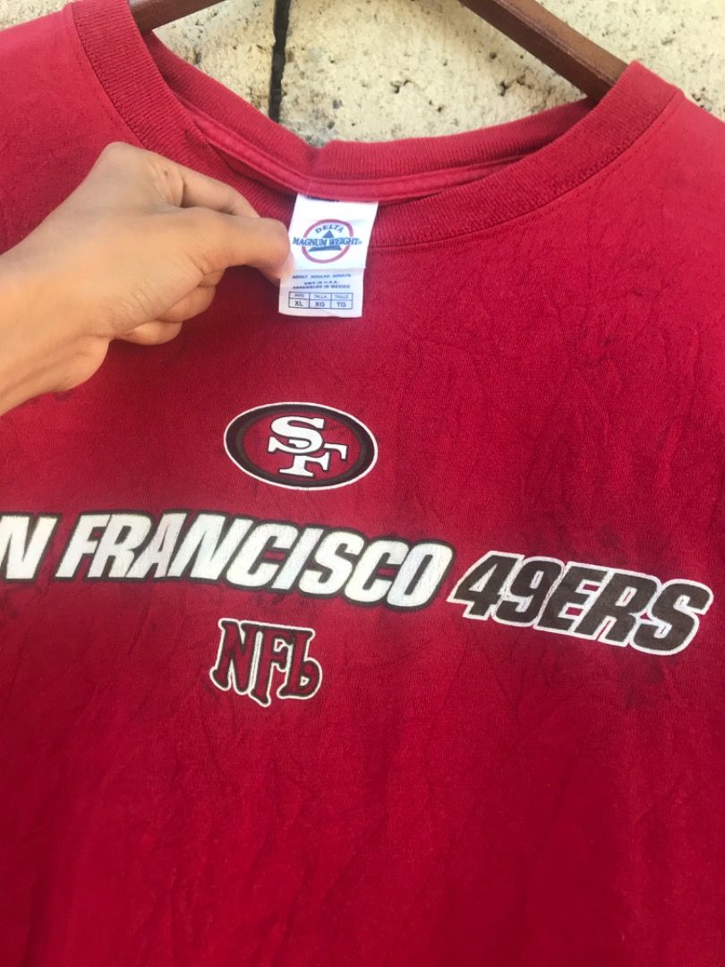 vintage 49ers NFL Tshirt (Category: Tshirts & Polo Shirts ) located in San Jose. Submitted by thriftthe19th (Listing ID 1468190103, Image 3). Description: XL.