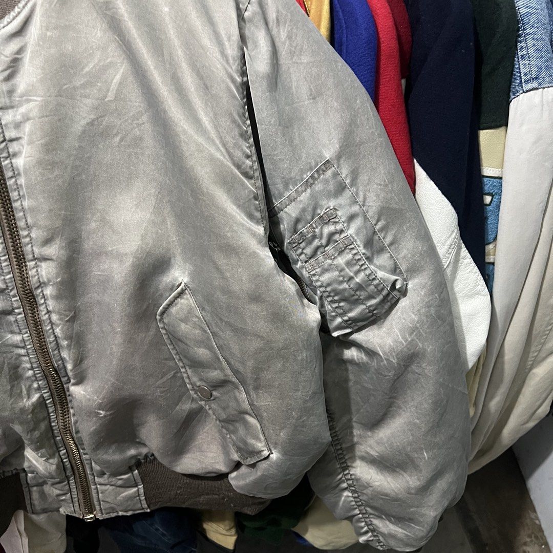 Vintage Cindy city ma1 bomber jacket (Category: Coats, Jackets and Outerwear) located in Baguio. Submitted by itsvintageclothing (Listing ID 1468154374, Image 2). Description: Length 26 Pit to pit 27.