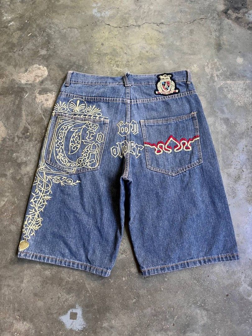 📌Vintage Game Time Jorts (Category: Shorts) located in Manila. Submitted by thriftortrick11 (Listing ID 1468092480, Image 1). Description: Waistline: 34 Length: 24 Leg open: 11.5 Color rate: 9/10 Condition: Good Issue: No Zipper.