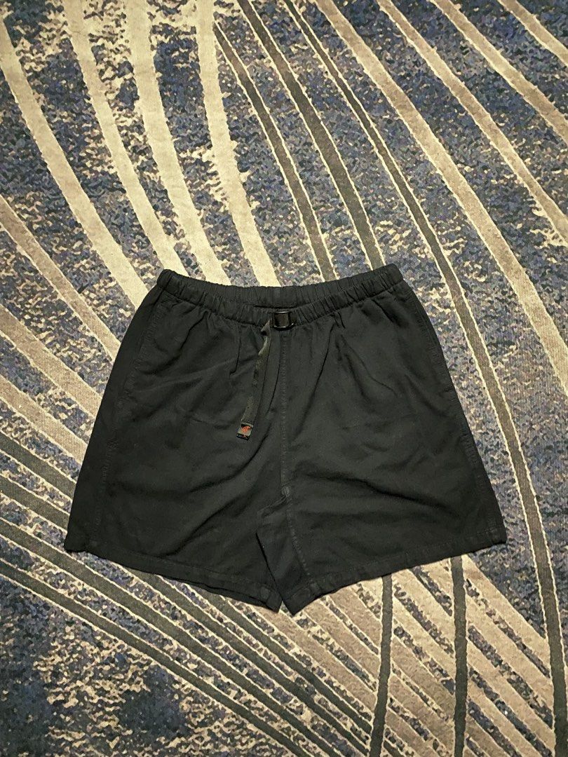 Vintage Gramicci Short (Category: Shorts) located in Goa. Submitted by _rawgallery (Listing ID 1468129232, Image 1). Description: size on tag : l waist : 30 ( stretchy ) length : 18 leg open : 14.