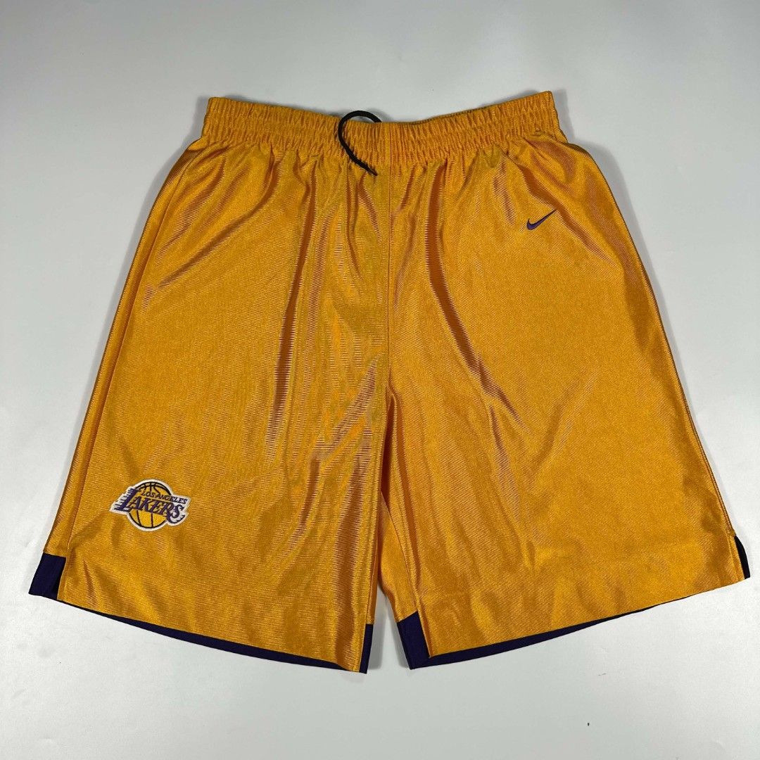 Vintage lakers x nike (Category: Shorts) located in Dagupan City. Submitted by shanet. (Listing ID 1468257315, Image 3). Description: Vtg Y2k N*ke x lakers Red tag W- 32 relax , stretch 40 L- 13 T- 16.5 H- 15.