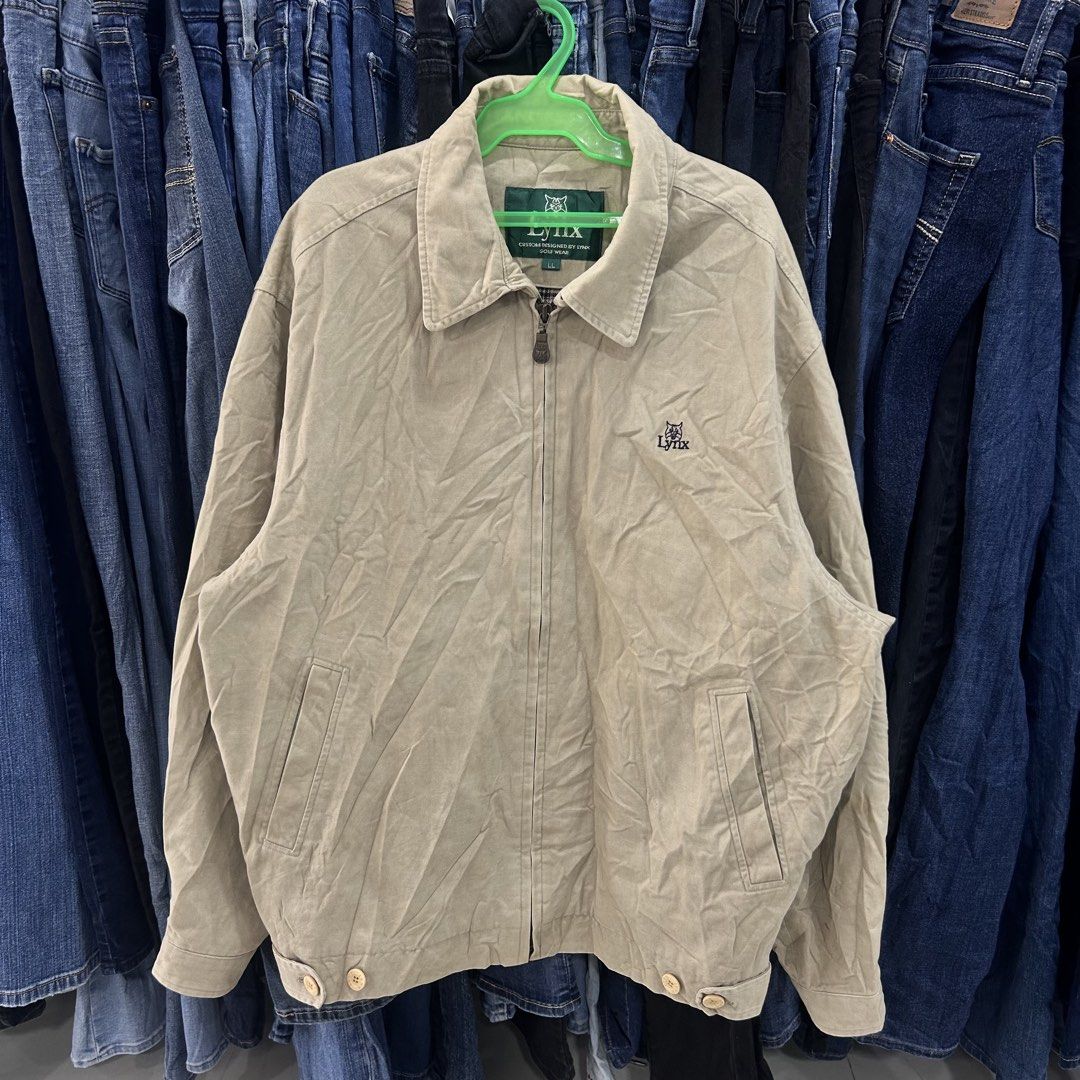 VINTAGE LYNX HARRINGTON JACKET (Category: Coats, Jackets and Outerwear) located in Bacolod City. Submitted by thrifth_to_the_gems (Listing ID 1468072390, Image 2). Description: VINTAGE LYNX HARRINGTON JACKET SIZE LARGE ON TAG DIMES:24x28 EXCELLENT CONDITION AUTHENTIC/LEGIT NEED WASH ONLY NO ISSUE.