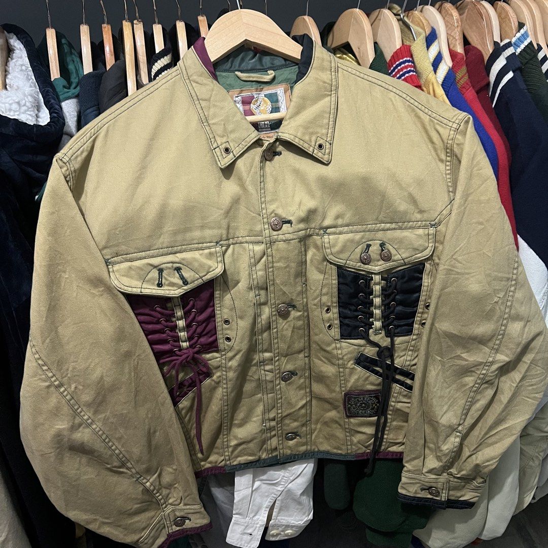 Vintage machope jacket (Category: Coats, Jackets and Outerwear) located in Baguio. Submitted by itsvintageclothing (Listing ID 1468156512, Image 1). Description: Medium Length 24 Pit to pit 24.