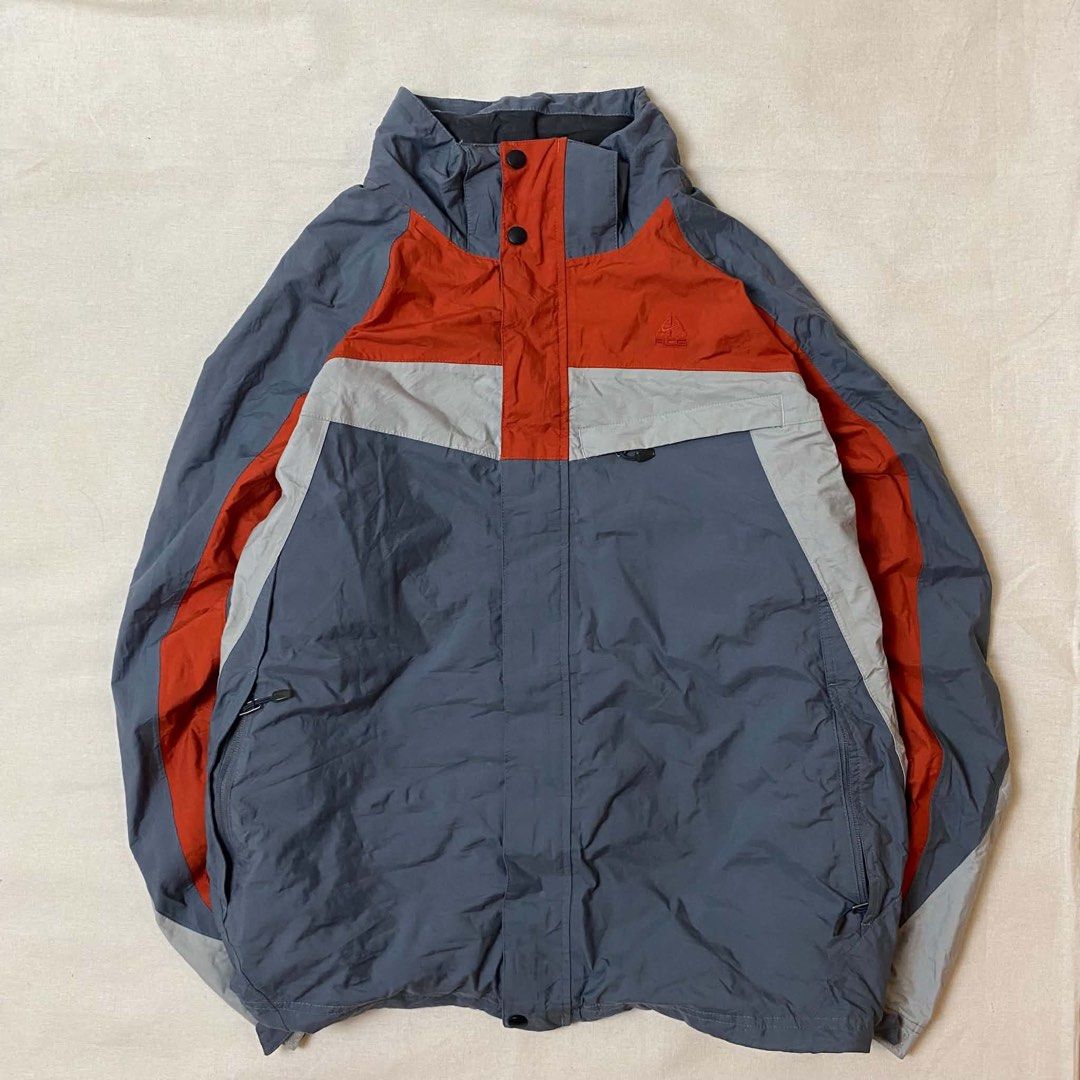 Vintage Nike ACG Storm - Fit (Category: Coats, Jackets and Outerwear) located in Bacolod City. Submitted by 2k.archives (Listing ID 1468238328, Image 1). Description: • Authentic / Orginal • Excellent Condition • Flaw No Hood • Size Large.