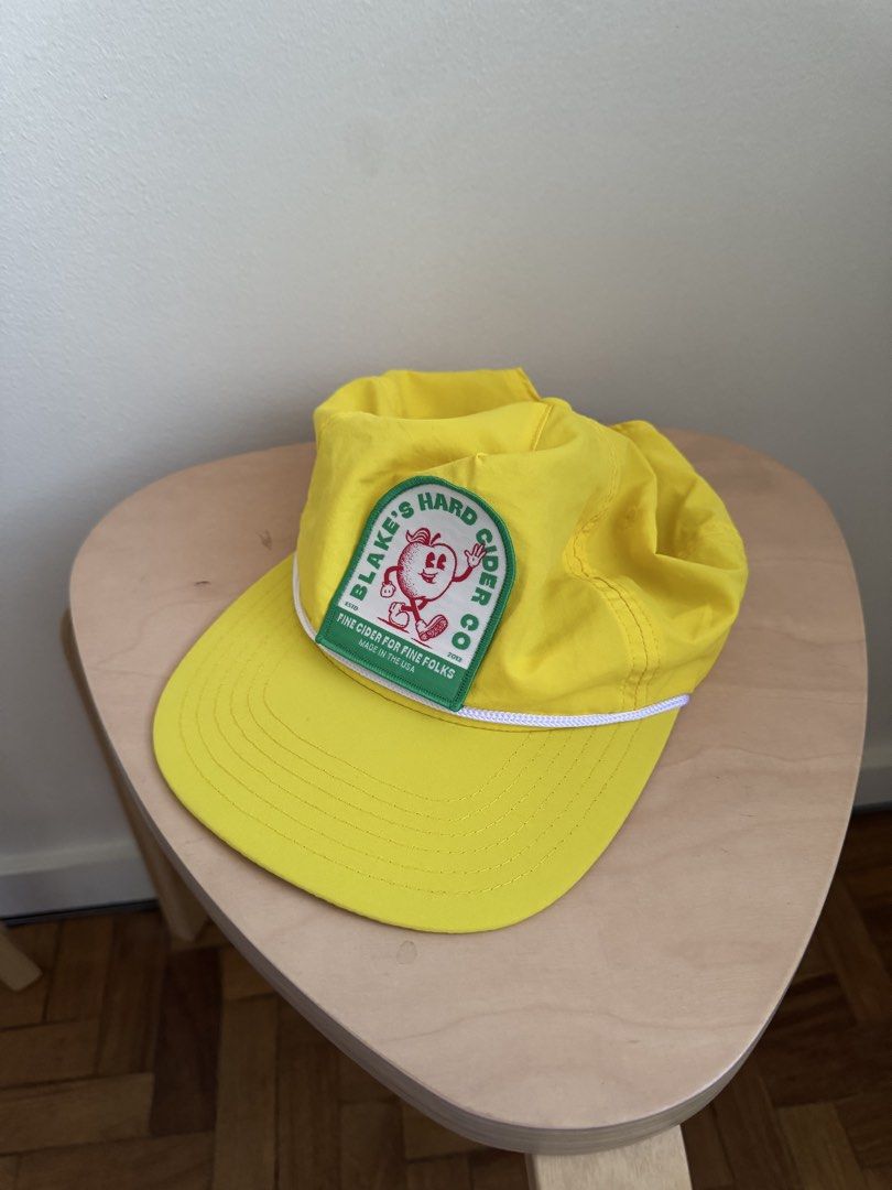 Vintage Nylon Snapback (Category: Caps & Hats) located in Quezon City. Submitted by raremountain.19d94e (Listing ID 1468100541, Image 1). Description: .