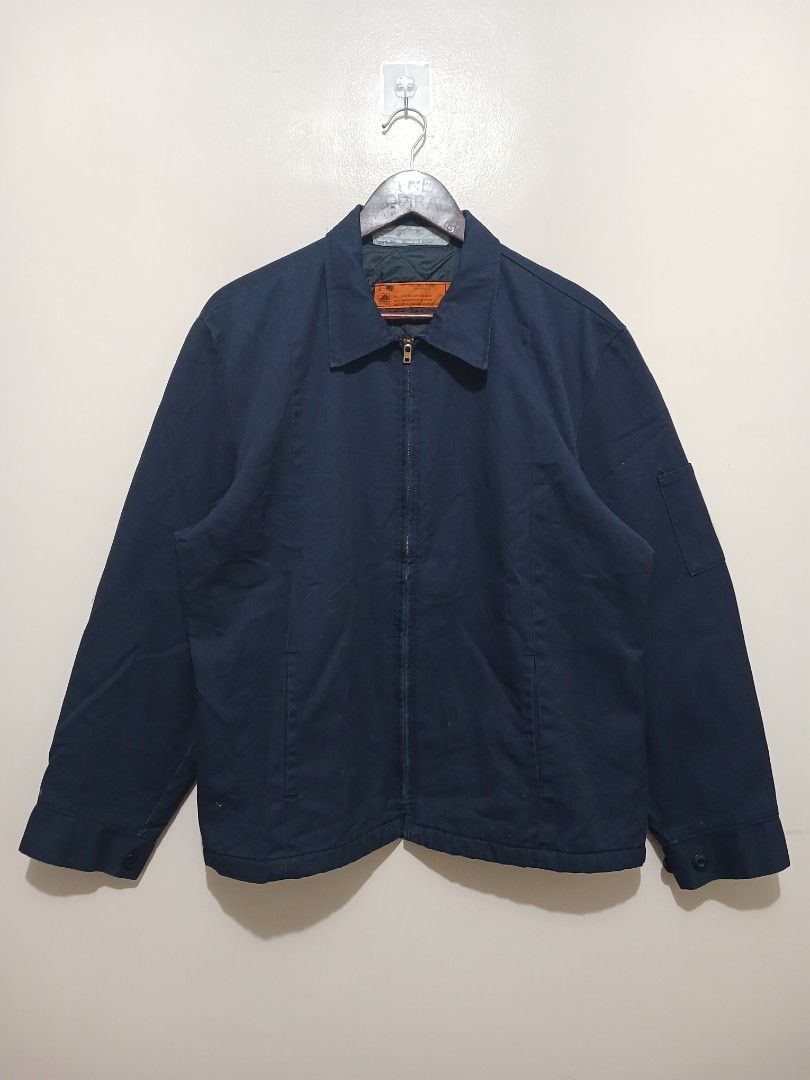 VINTAGE REDCAP WORKWEAR JACKET (Category: Coats, Jackets and Outerwear) located in Manila. Submitted by mico136mm60564 (Listing ID 1468189438, Image 2). Description: VINTAGE REDCAP WORKWEAR JACKET Dimension/Size = 25x27/S-M Condition = Good Color rate = 8.5/10 Issue = Signs of usage lang since workwear * solid vintage piece to, Talon din ang zipper 👌 PRICE = 1,380 Location = Taguig.