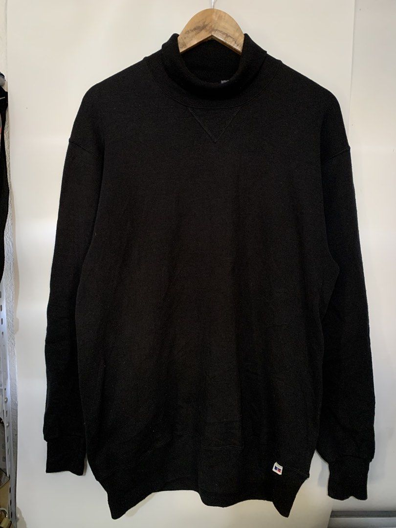 VINTAGE RUSSEL ATHLETIC TURTLE NECK SWEATSHIRT (Category: Coats, Jackets and Outerwear) located in Bulacan. Submitted by ridersthrift_ph (Listing ID 1468080067, Image 1). Description: Authentic In Great Condition Size Large Gcash Payment Bulacan 📍.