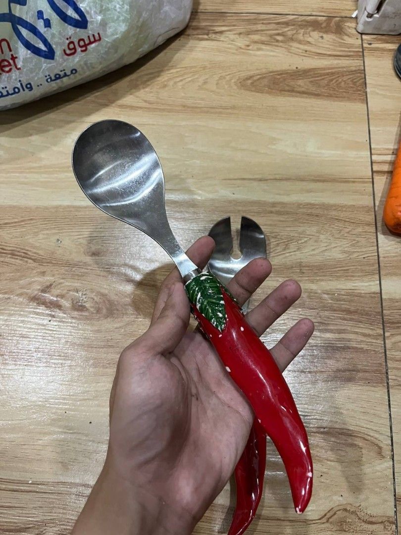 Vintage Sagaform Chili salad servers (Category: Vintage Collectibles) located in Quezon City. Submitted by michypeachyy1 (Listing ID 1468115930, Image 3). Description: 1000 plus shipping set only.