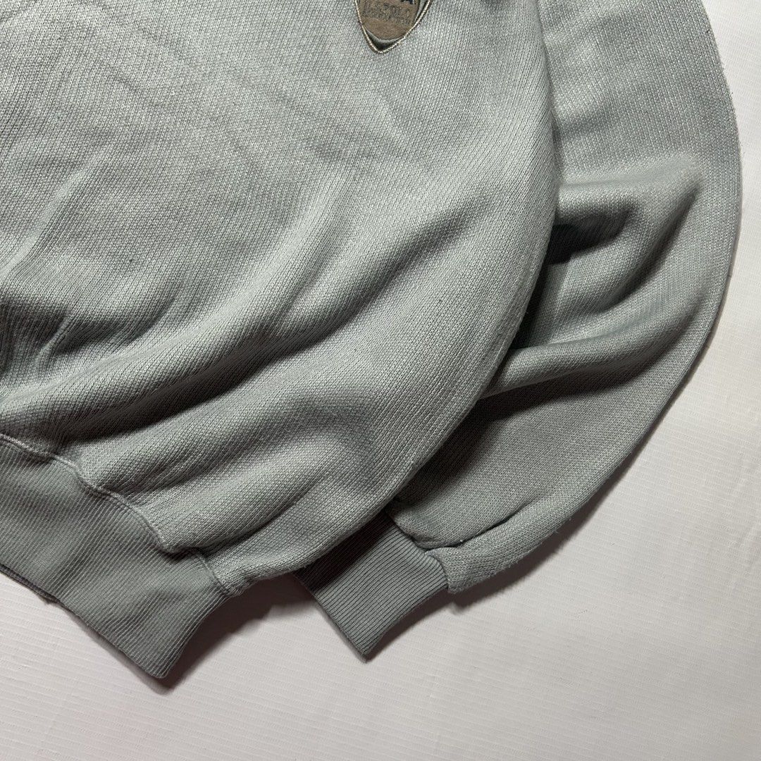 Vintage US Polo Crewneck (Category: Tshirts & Polo Shirts ) located in Antipolo. Submitted by wvyfrnds (Listing ID 1468225544, Image 3). Description: Vintage US Polo Crewneck Size: M Dimensions (Inches): Length: 25 Width: 25.5 Color Rate: 9/10 Issues - NONE 395 PLUS SF.