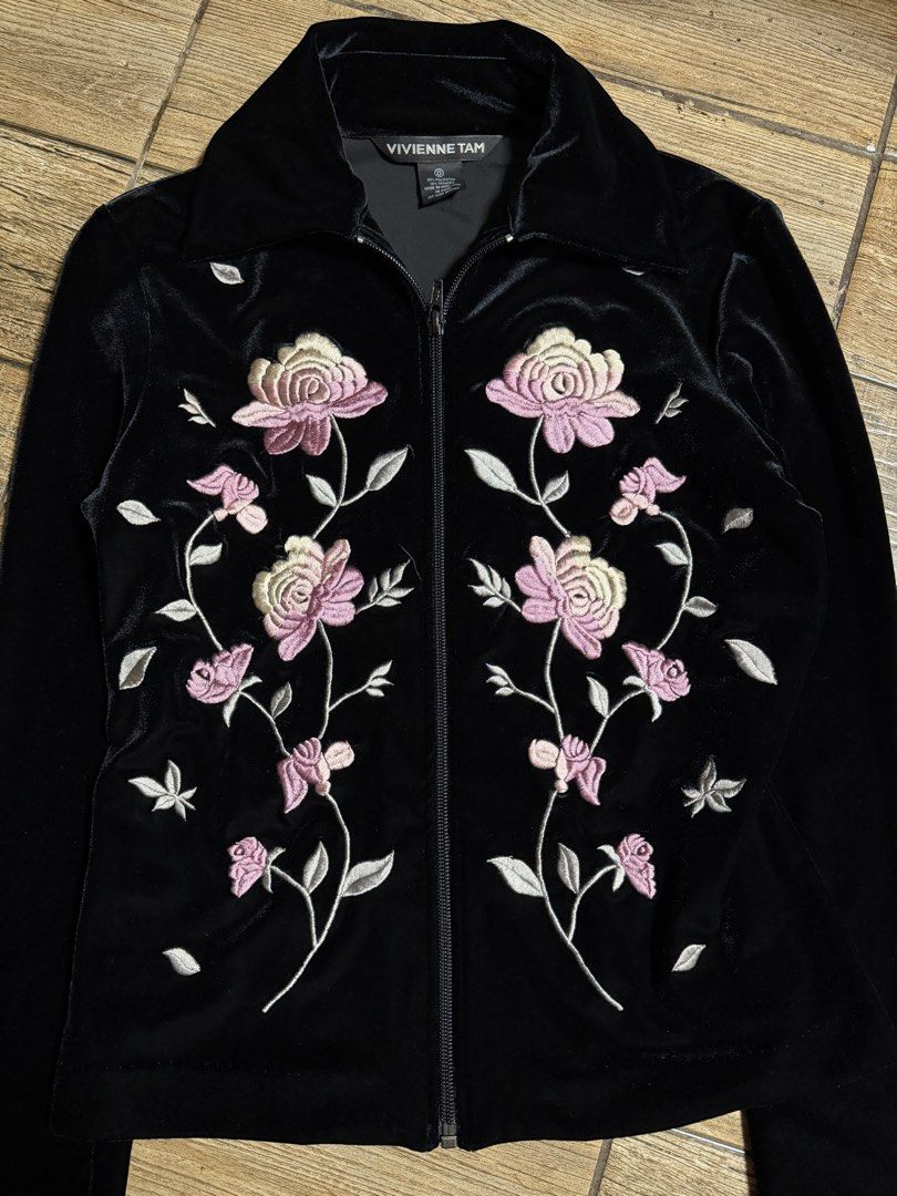 Vivienne Tam - Floral Velour Jacket (Category: Coats, Jackets and Outerwear) located in Makati City. Submitted by dailypickups_ (Listing ID 1468237250, Image 2). Description: Size: 0 In excellent condition .