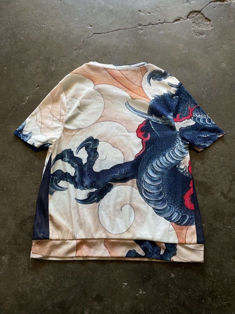 Vivienne Tam Cloud Dragon Mesh Top (Category: Shirts) located in Angeles City. Submitted by wa2si (Listing ID 1468114074, Image 2). Description: Size: XL Excellent condition No flaws.
