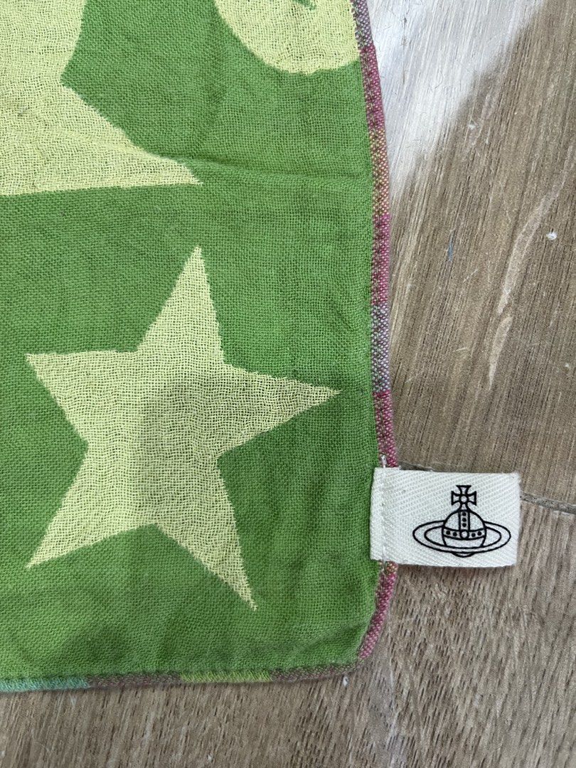 VIVIENNE WESTWOOD hand towel (Category: Handkerchief & Pocket Squares) located in Bulacan. Submitted by letsfindukaywithme (Listing ID 1468172632, Image 3). Description: Vivienne Westwood hand towel Cotton 15x15" Like new No issue +sf payment first Ship via J&T .