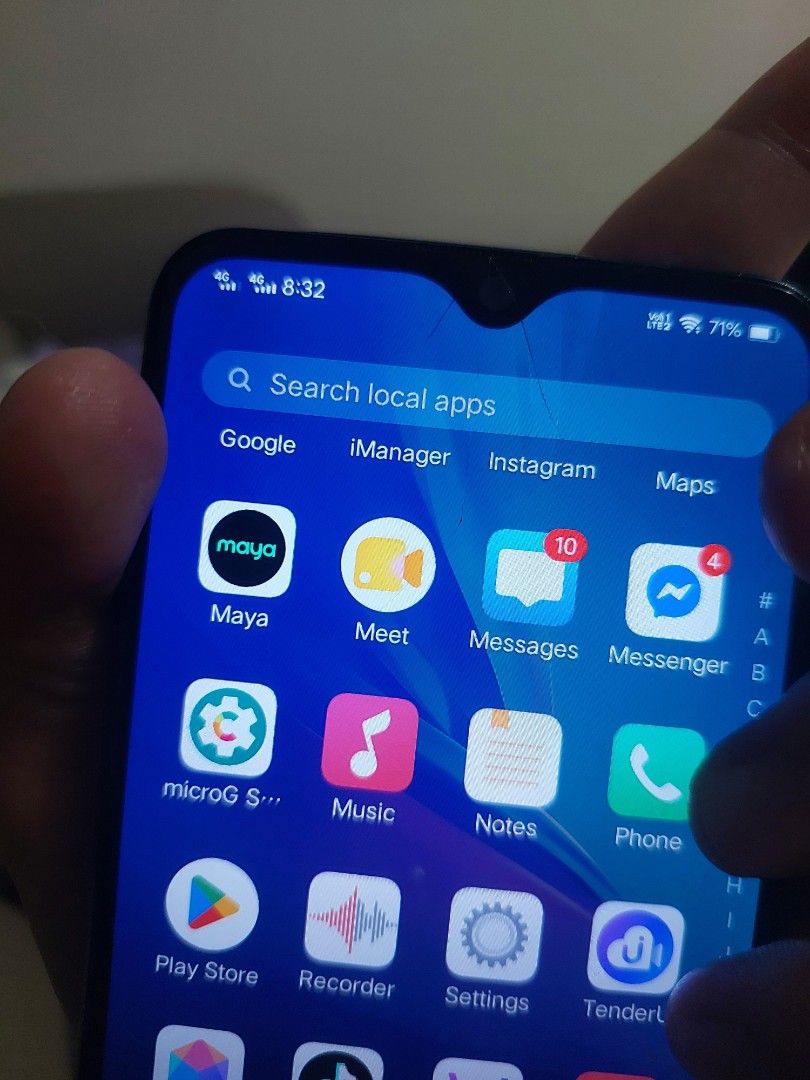 vivo y11 (dual sim) (Category: Vivo) located in Pasay City. Submitted by hellophilippines (Listing ID 1468193045, Image 3). Description: - Brand and Model: Vivo Y11 (dual sim) - Color: Dark Blue - Condition: crack on front camera. everything else works perfectly - Ideal Use: Great for daily social media, calls, and basic apps - charger included - open for all line (dual sim).