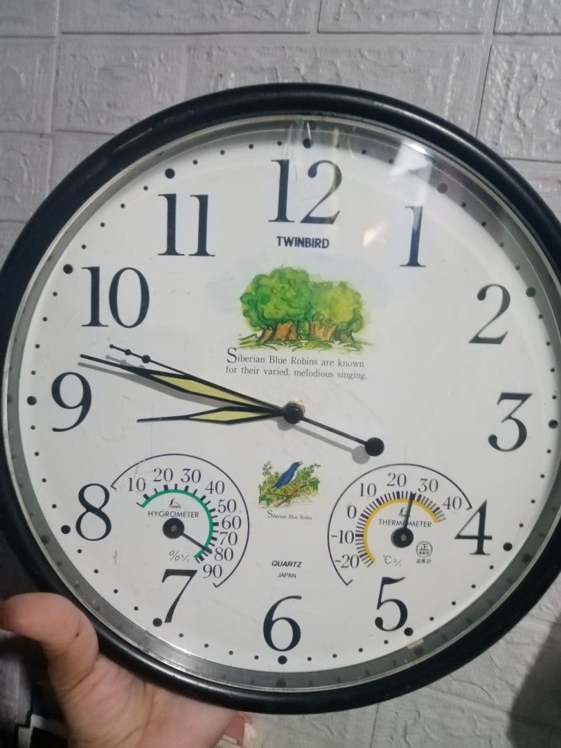 Wall clock w hygrometer (Category: Clocks) located in Caloocan City. Submitted by 4kidsstore (Listing ID 1468062574, Image 1). Description: All working No batt included 30 cm diameter Minimal scratch Silent quartz Sweep movement.