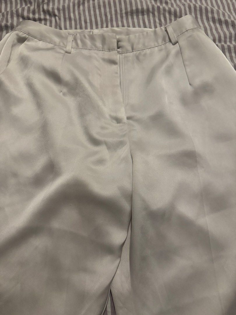 White Silk Pants (Category: Other Bottoms) located in Quezon City. Submitted by mkl.p (Listing ID 1468188216, Image 2). Description: - used once or twice lang - double lining - measurements posted - pm for when worn - waist is 29-30 - NO flaws; medyo madumi lang yung sa bottom parts, needs laundry loc timog qc.