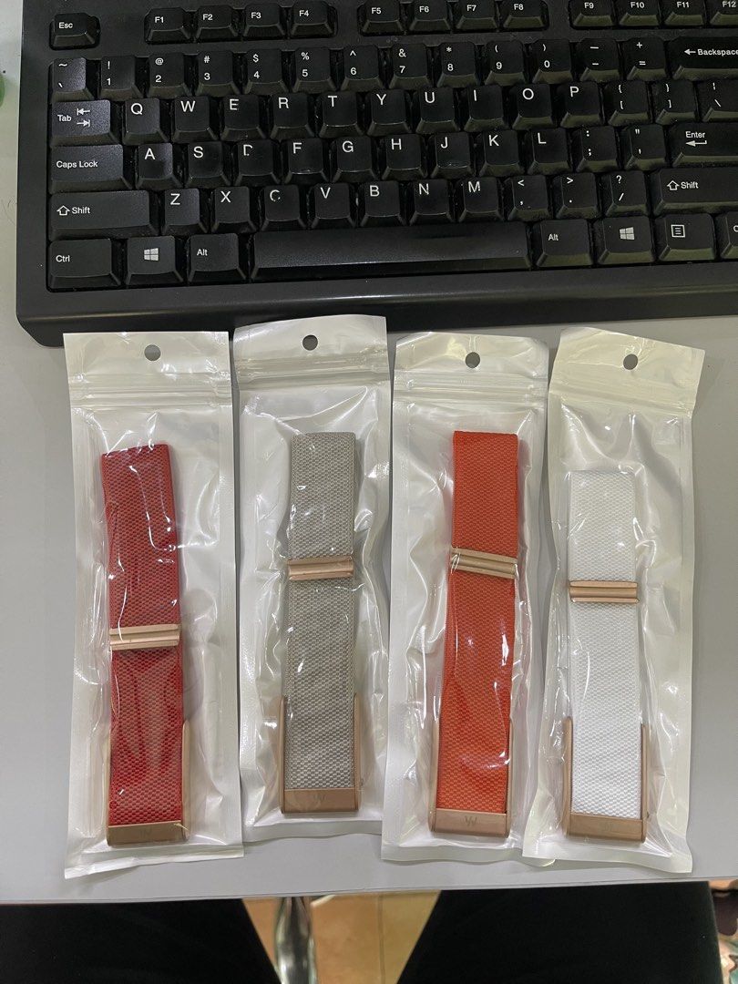 Whoop Strap (Category: Men's Watches) located in Quezon City. Submitted by jonsnowski (Listing ID 1468099755, Image 2). Description: Whoop Strap (copy only with logo) 4 pcs avail See photos for color Brandnew.