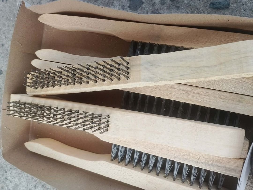 WIRE BRUSH SPECS:PCS (Category: Everything Else Others) located in Manila. Submitted by 09171479278_elsie. (Listing ID 1468066344, Image 1). Description: WIRE BRUSH SPECS:PCS.