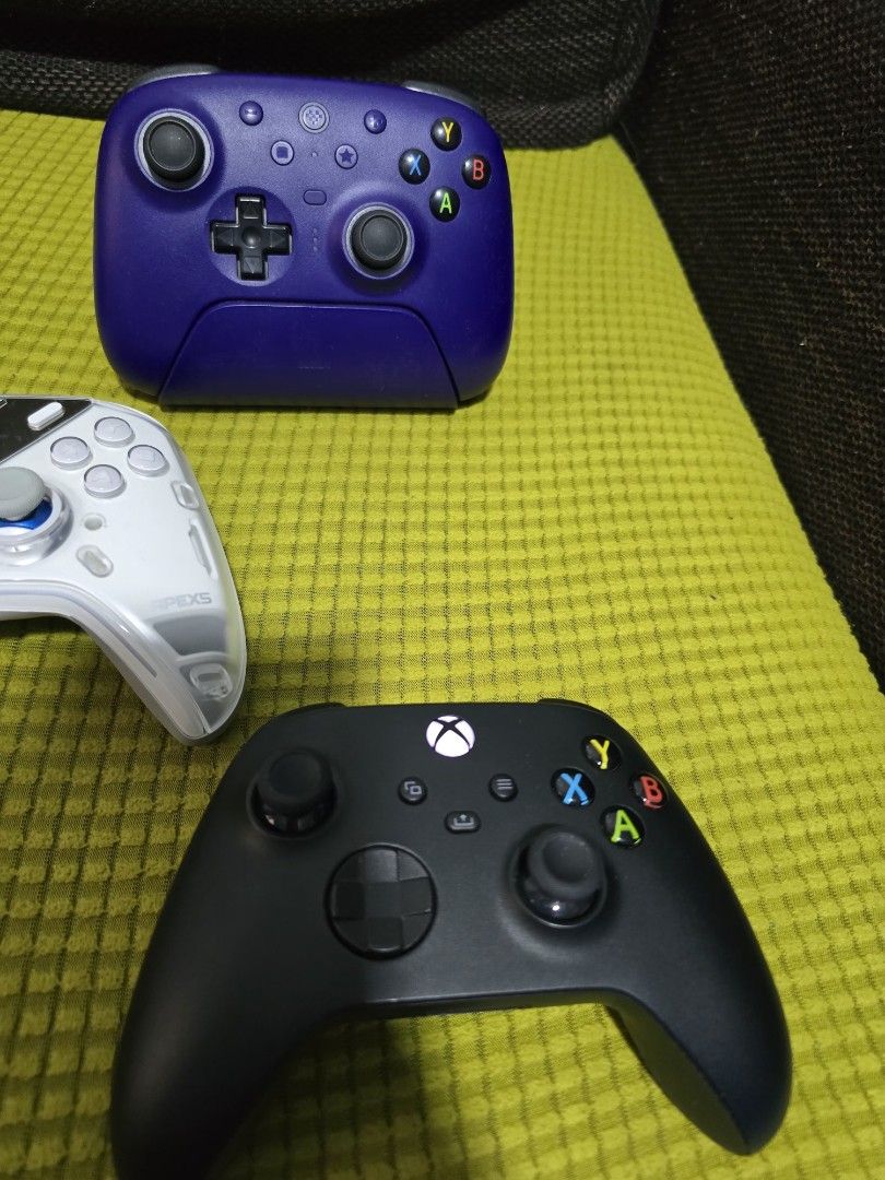Wireless controllers (Category: Others) located in Caloocan City. Submitted by jesonvillegas (Listing ID 1468098272, Image 3). Description: 🎮🔥 FOR SALE — WIRELESS CONTROLLERS 🔥🎮 🕹️ AVAILABLE UNITS & PRICES ✅ Apex 5 Elite Wireless Controller — ₱1,995 ✅ Hori Wireless Steam Controller — ₱1,295 ✅ 8BitDo Ultimate 2 Wireless Controller — ₱1,295 ✅ Xbox Series X Wireless Controller — ₱1,295 📌 FIXED PRICE — NO HAGGLE 📍 MEETUP LOCATION: Monumento to