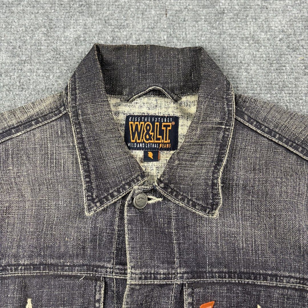 W.&.LT 90s Gray Washed Denim Jacket (Category: Luxury Apparel) located in Manila. Submitted by yourtherapist_ (Listing ID 1468247836, Image 3). Description: W.&.LT 90s Gray Washed Denim Jacket Size: M Condition: Very Good Flaw: Sign of usage Material: 100% Linen Measurements Width: 23 Length: 25 Shoulder: 20 Sleeve: 26 Hem: 19 12,000.