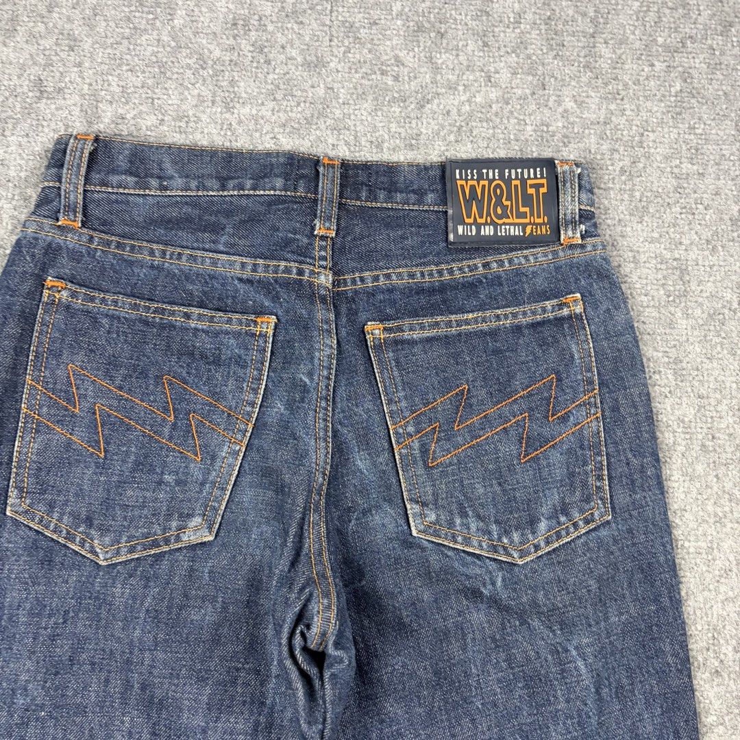 W.&.LT Wash Denim Spiral Cut (Category: Luxury Apparel) located in Manila. Submitted by yourtherapist_ (Listing ID 1468245158, Image 3). Description: W&LT Wash Denim Spiral Cut Size: 26 Condition: Excellent Material: 100% Baumwolle Cotton Made in: Turkey Measurements Waist: 26 Length: 38 Inseam: 29 Hip: 16 Hem: 7 Thigh: 9.5 Front Rise: 10 7,000.