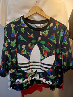 (Category: ) located in . Submitted by flipping_clothes (Listing ID 1468229401, Image 1). Description: .