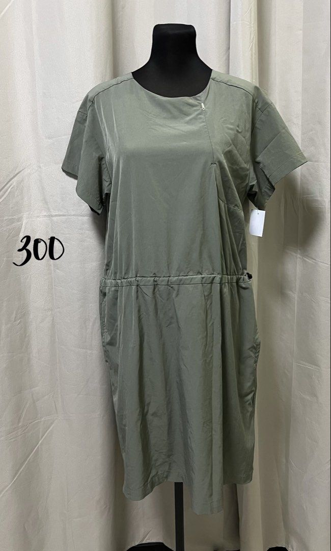Workman high stretch UV short sleeve dress (Category: Dresses) located in Las Pinas. Submitted by jilanah (Listing ID 1468232767, Image 1). Description: .
