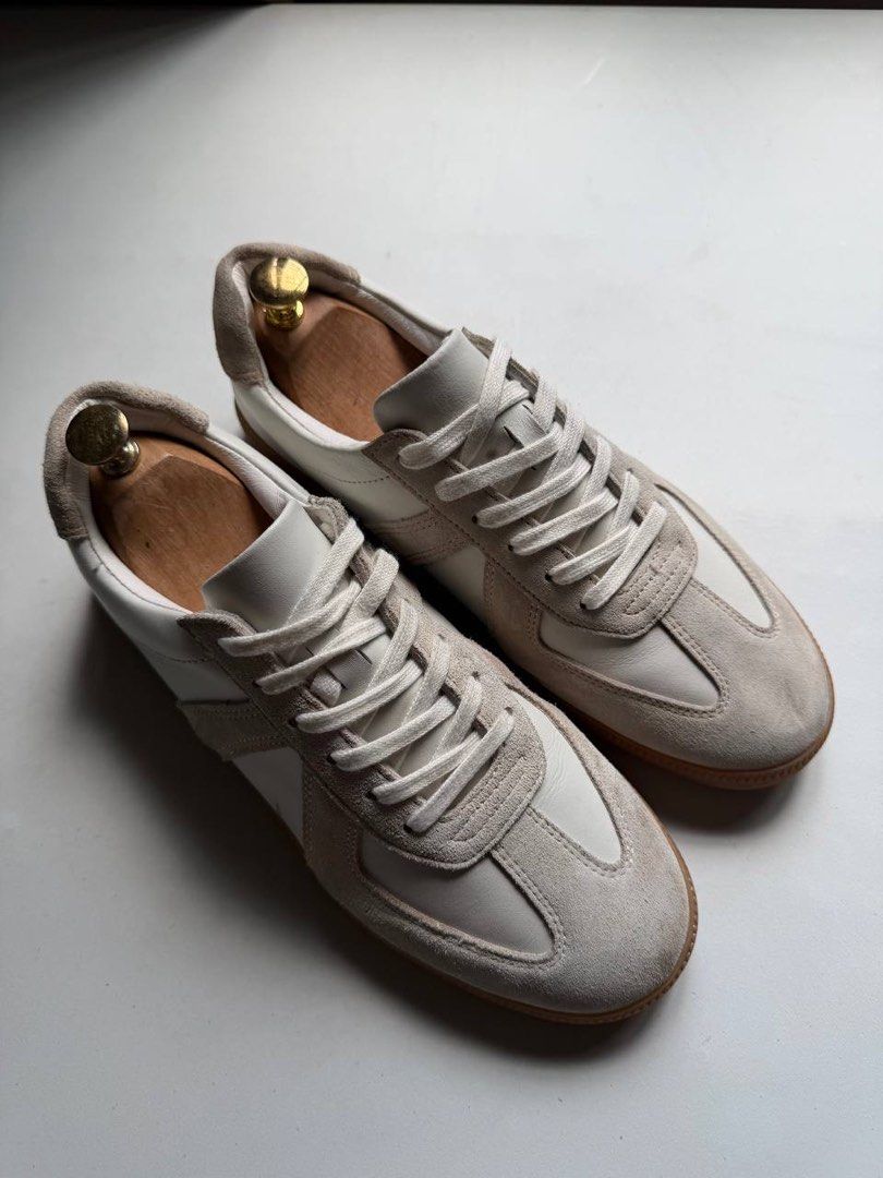 World Cup Gats (Category: Sneakers) located in Cagayan de Oro. Submitted by thrift_crate.ph (Listing ID 1468225260, Image 3). Description: ɢᴀᴛs ʙʏ ᴡᴏʀʟᴅ ᴄᴜᴘ 𝟾ᴜs / 𝟸𝟼ᴄᴍ 𝐒𝐢𝐳𝐞: 8US / 26cm 𝐂𝐨𝐧𝐝𝐢𝐭𝐢𝐨𝐧 𝐫𝐚𝐭𝐞: 10/10 𝐂𝐨𝐥𝐨𝐫 𝐫𝐚𝐭𝐞: 10/10 Issue/s: NO ISSUES.