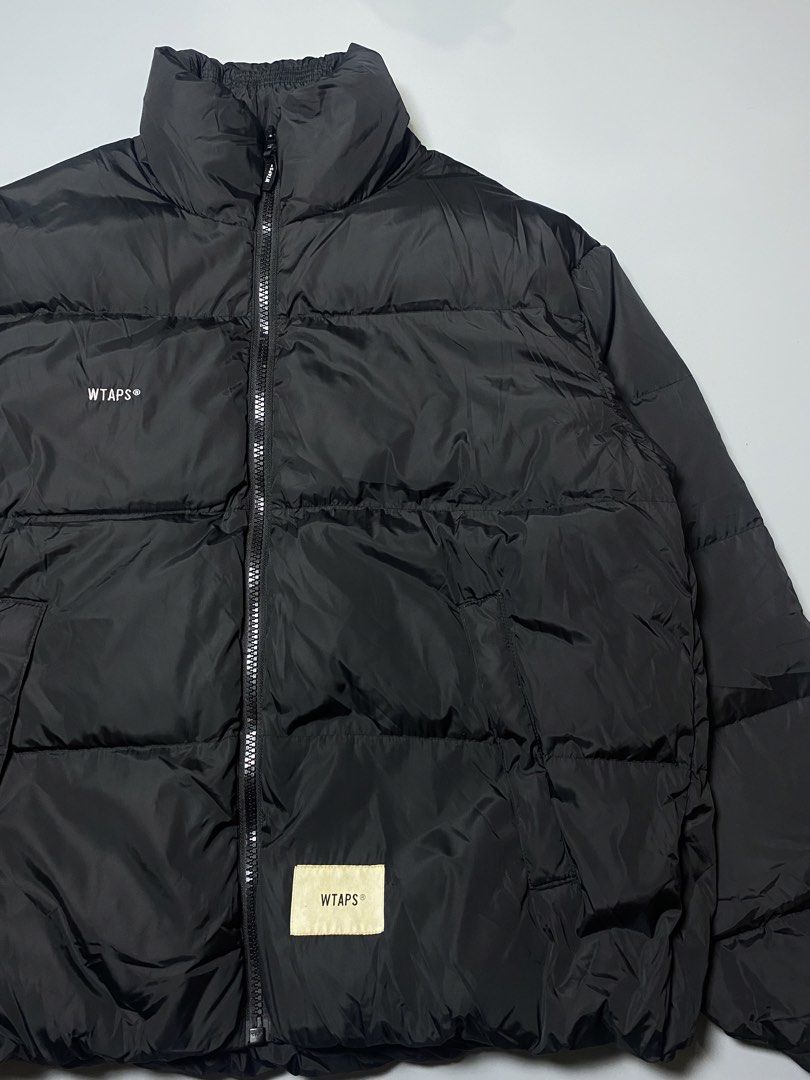 WTAPS 20AW Bivouac Jacket Poly Taffeta (Category: Coats, Jackets and Outerwear) located in Makati City. Submitted by earnx_ (Listing ID 1468188104, Image 3). Description: WTAPS 20AW Bivouac Jacket Poly Taffeta - Size X03 on tag - Dimension is 25x27 - Good Asnew Condition - Honest issue inside print see photo - 10/10 Color Rate - 10/10 Condition - NEGOTIABLE FOR SURE BUYER ‼️‼️ .