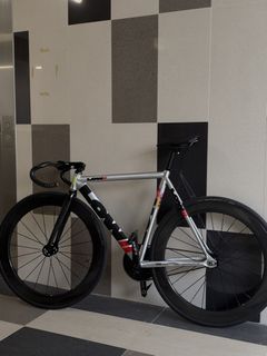 (Category: ) located in . Submitted by fixedgear.co (Listing ID 1468183158, Image 1). Description: .