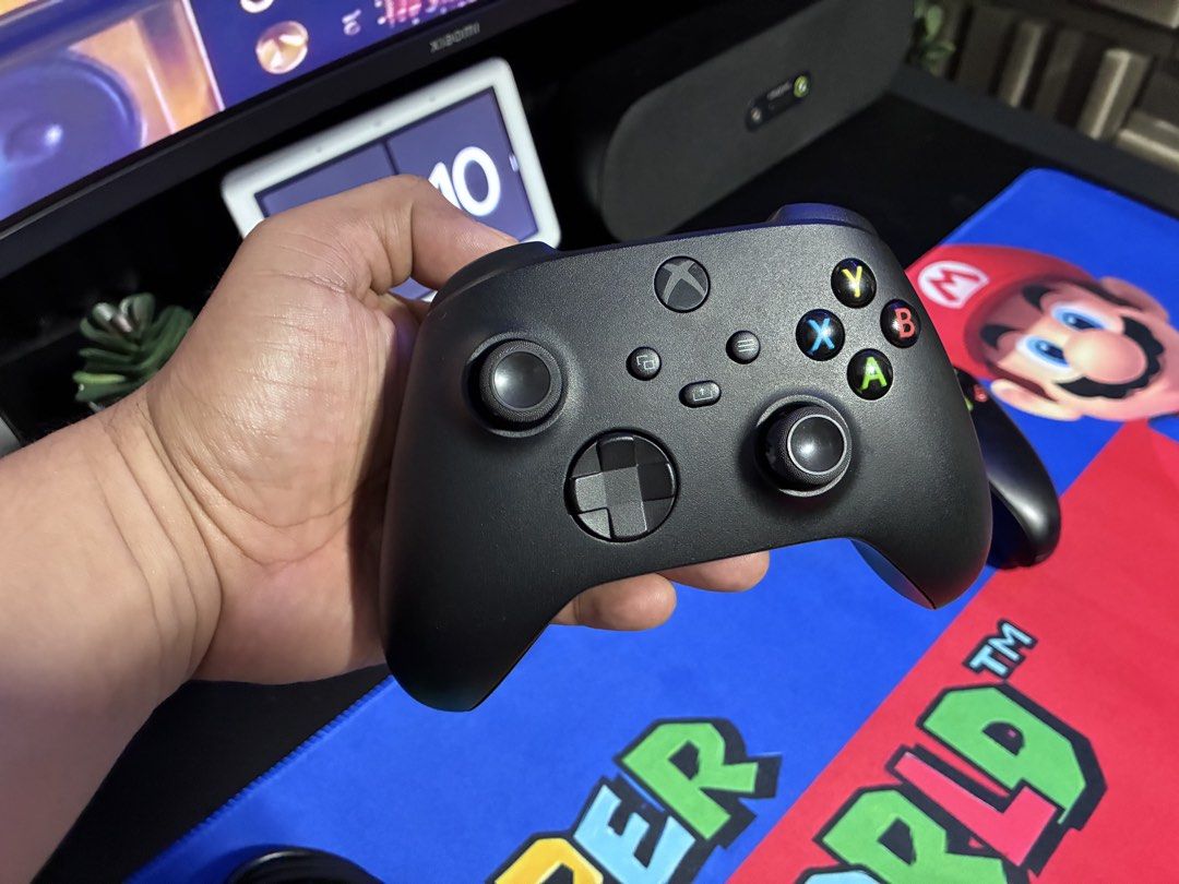 Xbox One Controllers (Category: Controllers) located in Quezon City. Submitted by rgsph140 (Listing ID 1468266140, Image 2). Description: For Sale Used Item! All Authentic 💯 All Working Tested 💯 All Tested Before Posted Items 💯 Item Descriptions: Xbox One Controller Pricelist: Xbox One Wireless Controller Price: 1200 php Xbox One Series Wireless Controller (With Battery Pack Xbox) Price: 1800 php Xbox One Power A Wired Controller Price: 1400 p