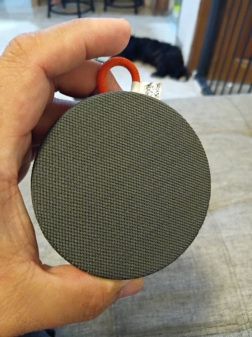 Xiaomi Mi Compact Bluetooth Speaker 2 (Category: Soundbars, Speakers & Amplifiers) located in Makati City. Submitted by boybenta21 (Listing ID 1468241093, Image 1). Description: - Authentic Xiaomi round wireless speaker - Sleek dark grey fabric grille with a stylish orange hanging loop - Compact, lightweight, and highly portable - Easy Bluetooth pairing with phones and other devices - Surprisingly clean and crisp sound output for its size - Built