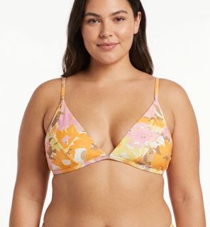 (Category: ) located in . Submitted by sunnyfloshop (Listing ID 1468210344, Image 1). Description: .