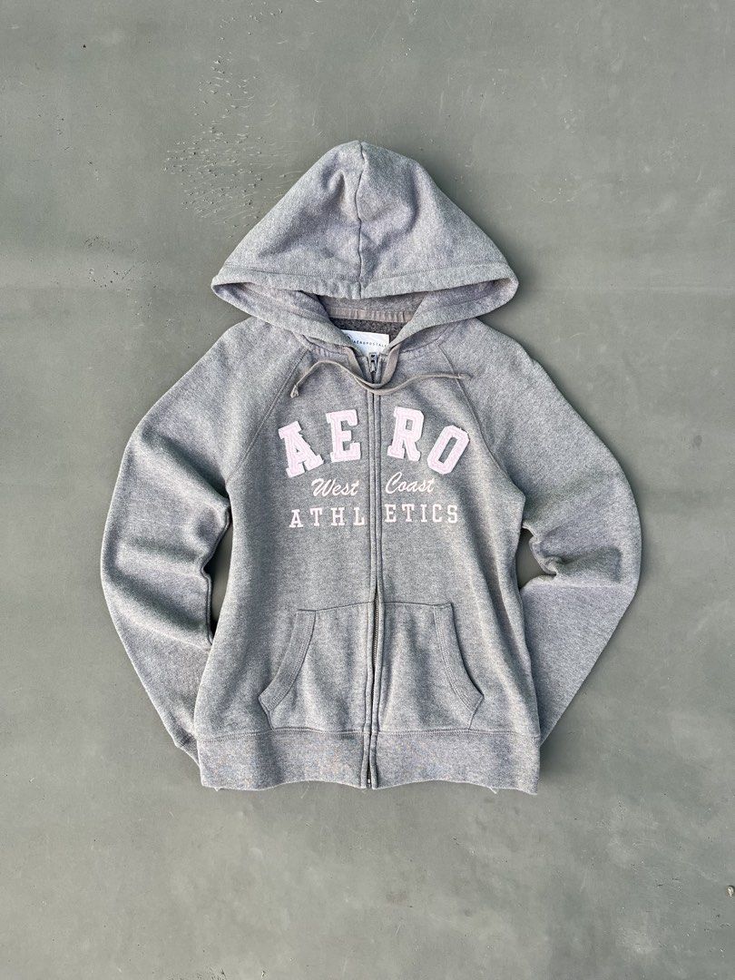 Y2K AEROPOSTALE GRAY FULL ZIP (Category: Coats, Jackets and Outerwear) located in Quezon City. Submitted by kentstuff (Listing ID 1468084666, Image 1). Description: Y2Ks AEROPOSTALE GRAY FULL ZIP Size XS On Tag Shoulder-Hem : 22.5” Pit-Pit : 17” Condition: Excellent CR: 9/10 Flaws: ❌ Needwash DISCLAIMER: This is a thrifted item. All brands, logos, and trademarks belong to their rightful owners. We’re here to rehome great pieces — no brand affilia