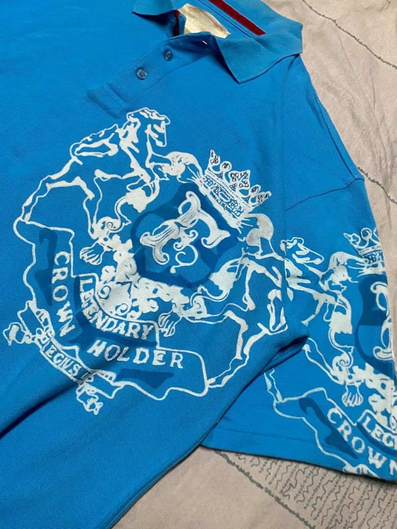 Y2K Crown Holder PoloShirt (Category: Tshirts & Polo Shirts ) located in Manila. Submitted by kayzthawan (Listing ID 1468149550, Image 2). Description: ₱550.00 💎 Y2K Crown Holder Polo Shirt Size : XXLarge Dimes : 25 x 30 Condition : Excellent Condition : 9.6 Issue : None.