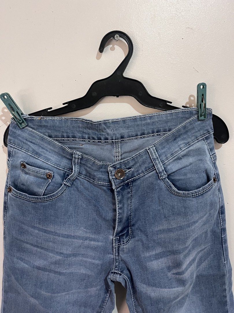 Y2k denim jeans JAG (Category: Jeans) located in Manila. Submitted by serra_shop (Listing ID 1468203894, Image 2). Description: Waist 23-26 Xs-Small Location: Pampanga Courier: J&T.