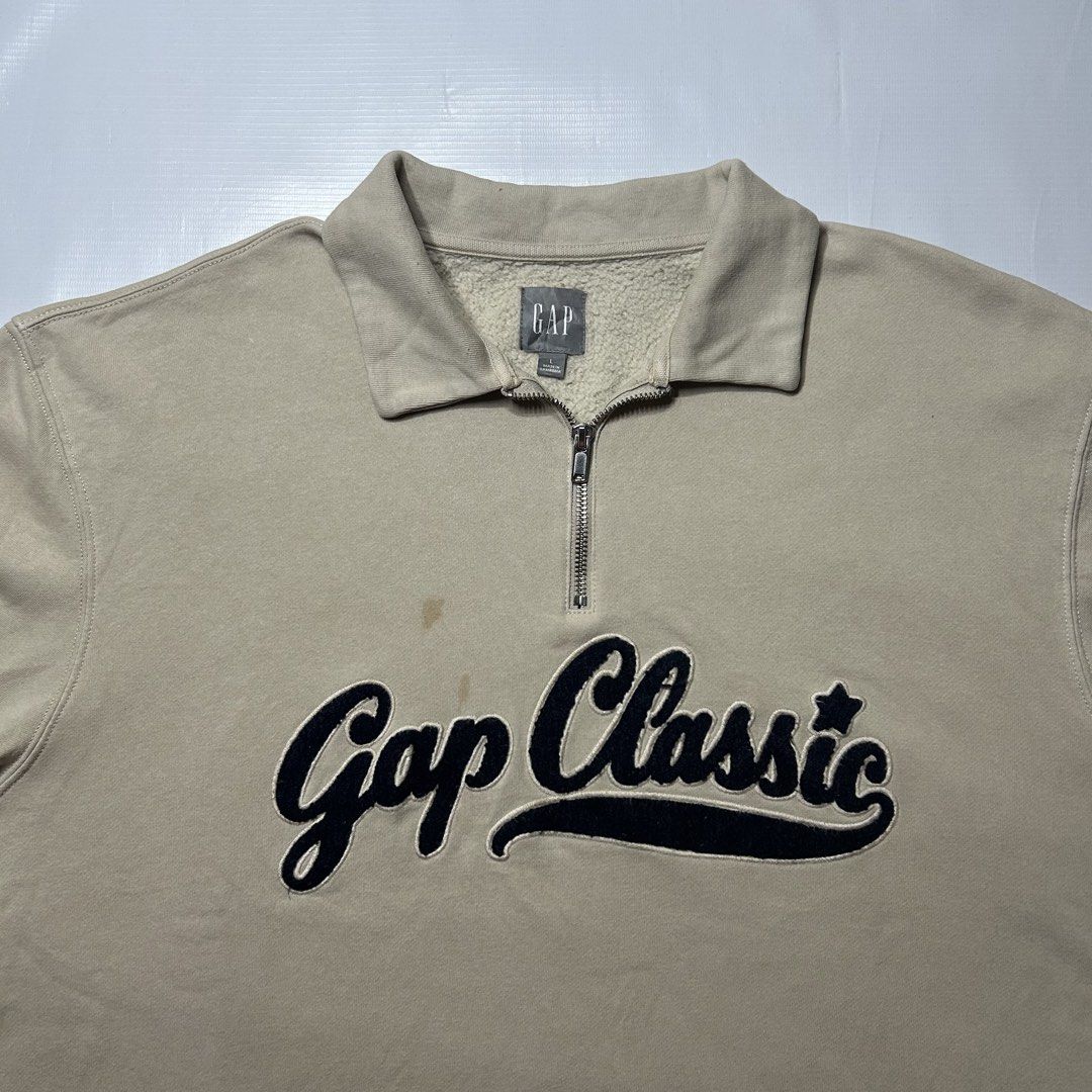 Y2K GAP Quarterzip (Category: Tshirts & Polo Shirts ) located in Antipolo. Submitted by wvyfrnds (Listing ID 1468224336, Image 2). Description: Y2K G A P Quarterzip Size: L Color: Beige Dimensions (Inches): Length: 28 Width: 25 Color Rate: 9/10 Issues - Light stain 395 PLUS SF.