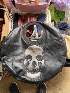 (Category: ) located in . Submitted by hunterxthrifter (Listing ID 1468085359, Image 1). Description: .
