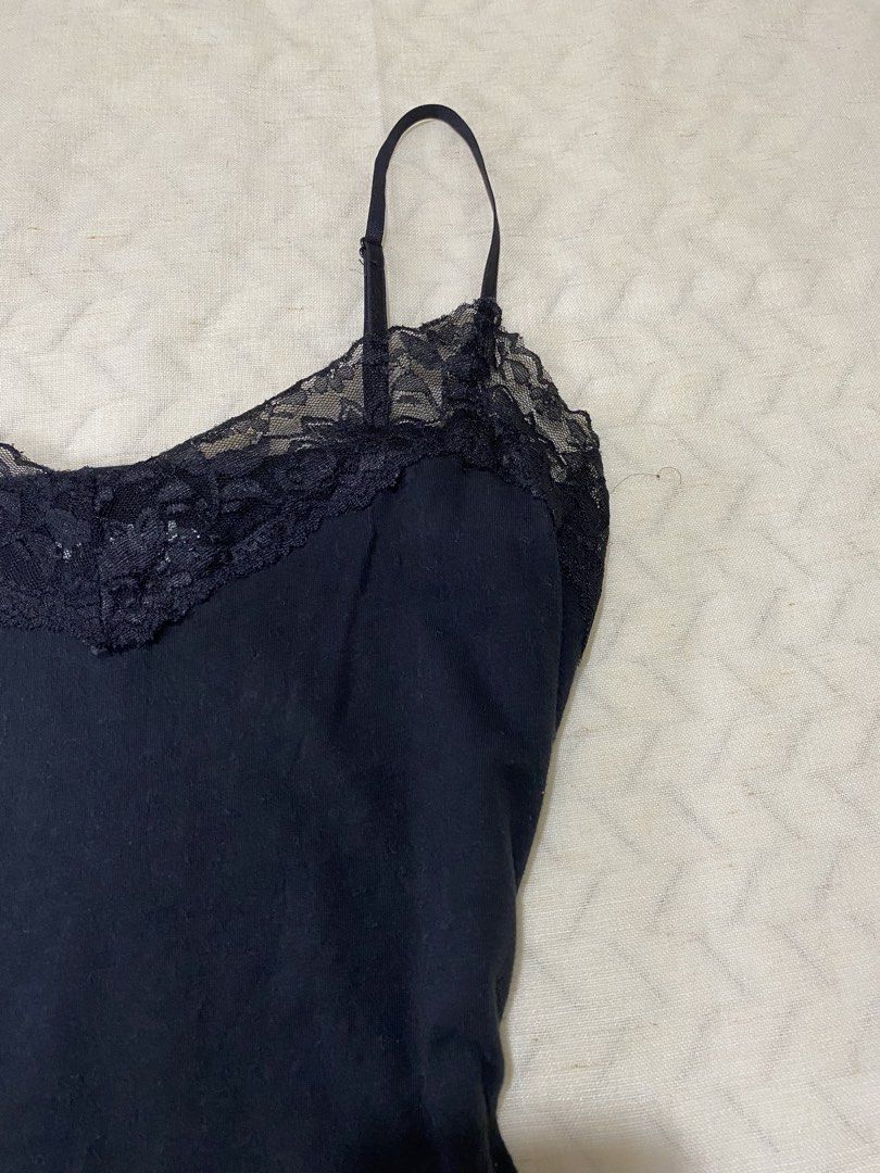 Y2k Lace Cami Top (Category: Sleeveless) located in Marilao. Submitted by kyssmarila (Listing ID 1468226818, Image 2). Description: — Size: XS-S but M on tag — Condition: 9/10 — Flaws: None — Lace/Straps is still in good condition.