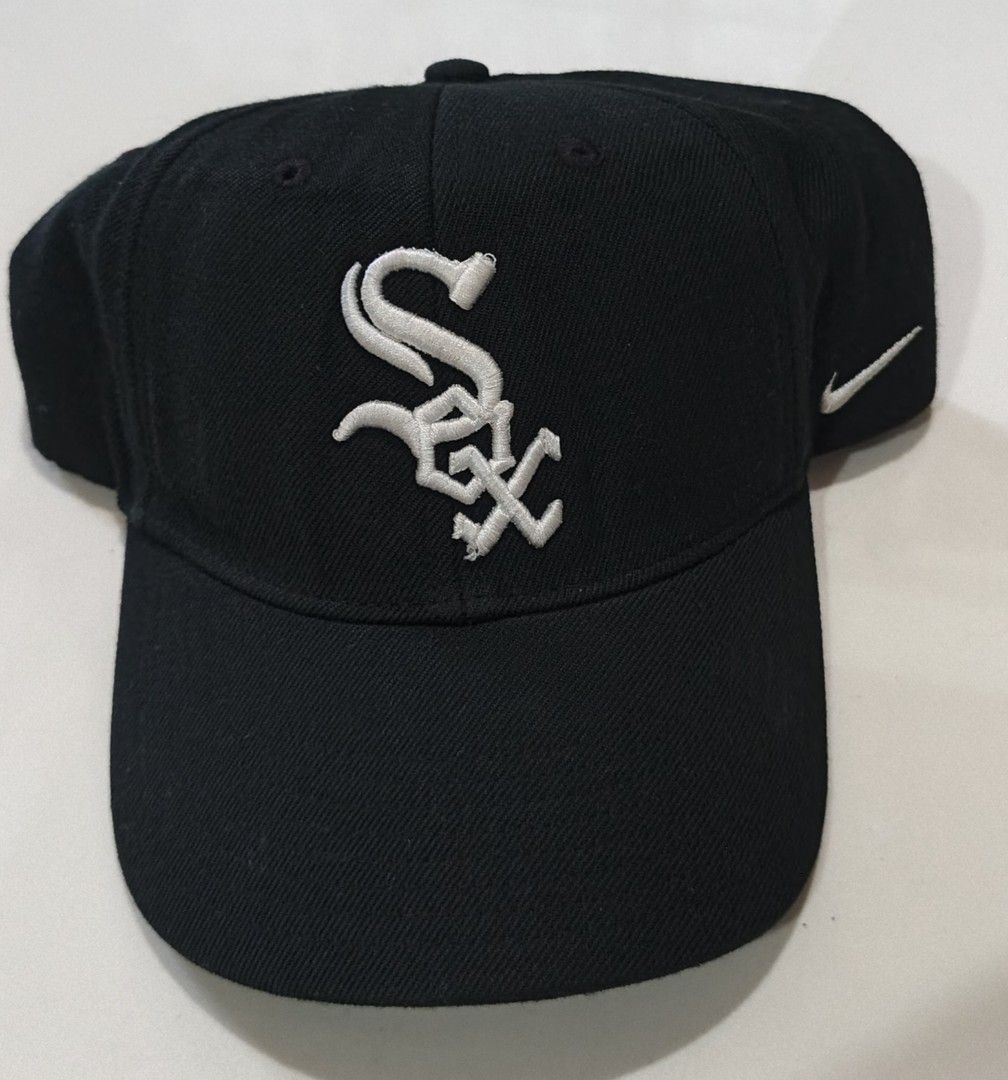 Y2k sox (Category: Caps & Hats) located in Naga. Submitted by otaydenyoks (Listing ID 1468161537, Image 1). Description: issue madumi.