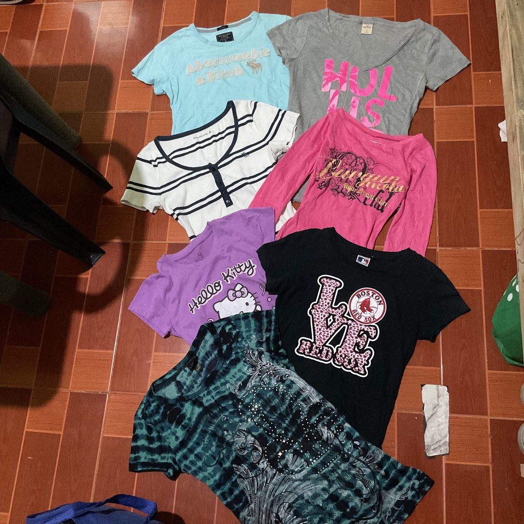 Y2k stuffs take all (Category: Blouses) located in Manila. Submitted by codyinthqisland (Listing ID 1468153949, Image 1). Description: Y2k stuffs bulk.
