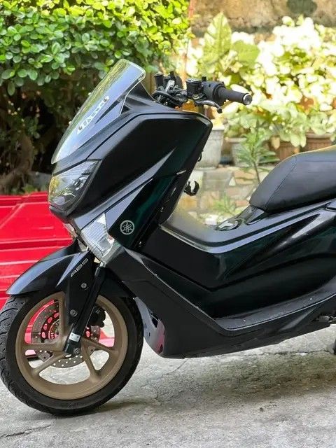Yamaha NMAX 155 scooter ABS (Category: Motorbikes for Sale) located in Bustos. Submitted by samotsaribulacan (Listing ID 1468136584, Image 3). Description: YAMAHA NMAX V1 2020 MODEL ABS VERSION 2 KEY COMPLETE ORIG DOCS WITH LTO PLATE 36K ORIG ODO ALL STOCK ENGINE AND CVT CLEAR VISOR GOLD BOLTS JET 2 WHEELS HANDLE BAR MAKINIS AT PRESENTABLE ISSUE UNREG MINIMAL SCRATCH SIDE VENT WALA NA COMES WITH acrylic cvt cover stock radiator cover (kayo na mag