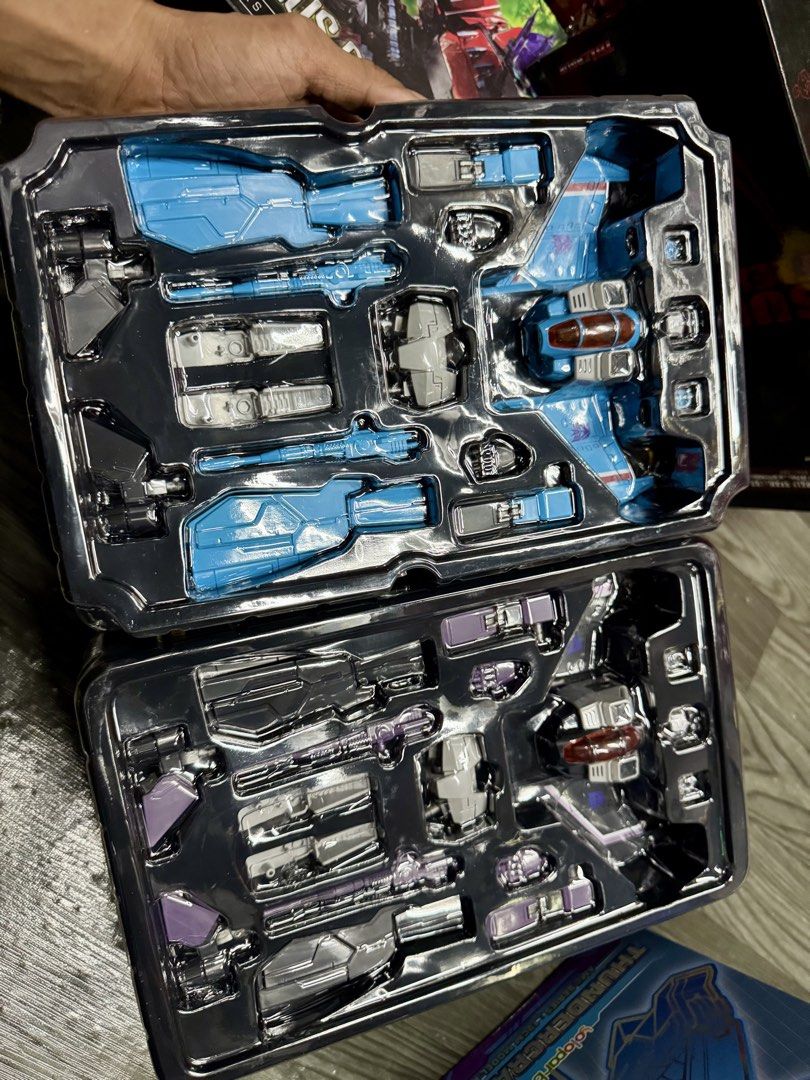 Yolo park Skywrap / Thunder-cracker Transformers (Category: Figurines & Statues) located in Paranaque City. Submitted by icko007 (Listing ID 1468183596, Image 3). Description: Yolopark 2Pack Thundercracker/Skywarp AMK Bib no issue ₱2800 Only No Rush Shipping/ Dibs Now Pay now Location Paranaque Payment Gcash/Bpi Shipping Lalamove/Lbc Buyers Risk / Fee ‼️Seller is not responsible for: lost, stolen, or damaged packages..