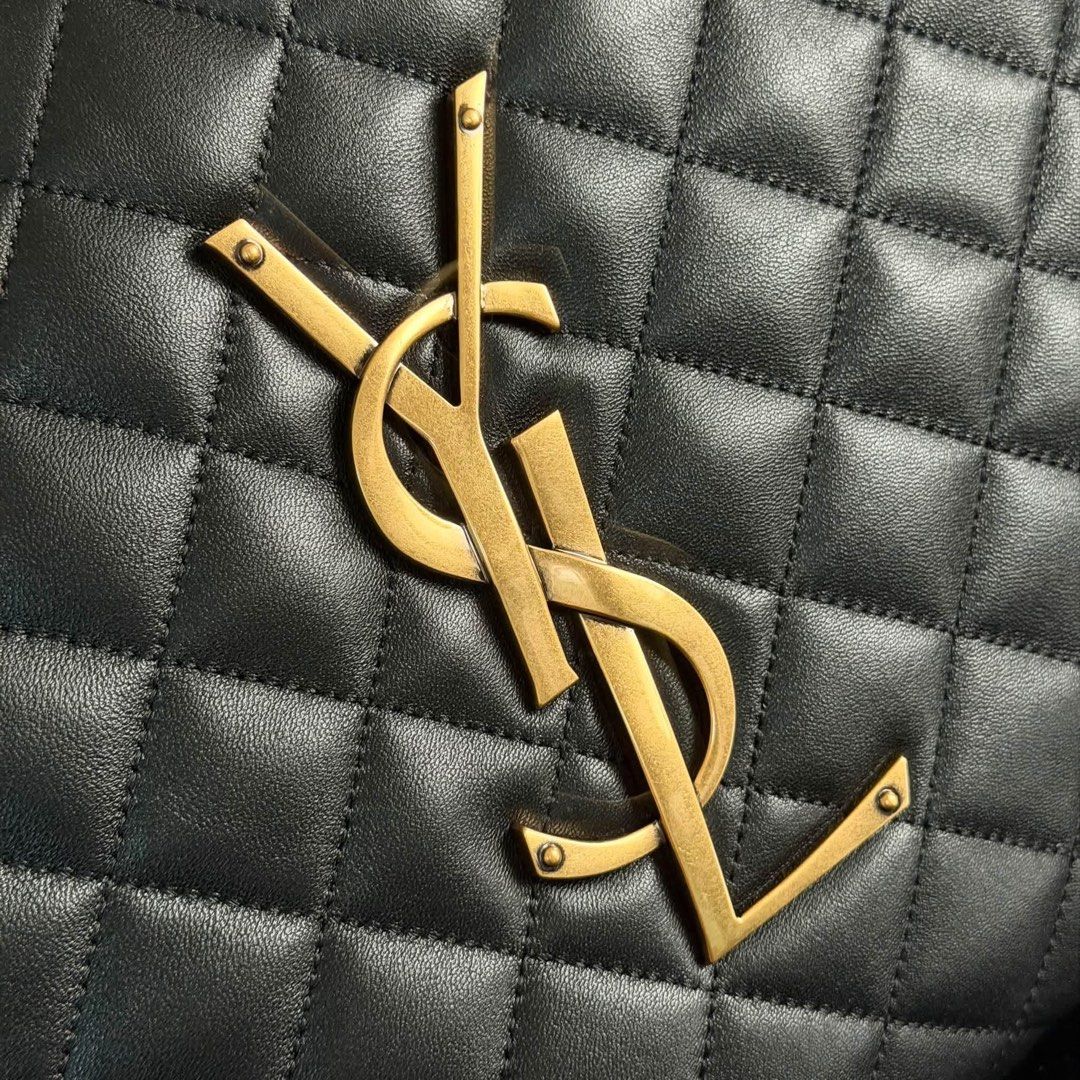 Ysl Maxi Shopping Bag (Category: Luxury Bags & Wallets) located in Manila. Submitted by bagsandmanymanymore1 (Listing ID 1468073498, Image 3). Description: YSL Maxi Shopping Size 48cm(L) x 30cm(H) x 5cm(W) Lambskin leather Can be worn wide or with closes sides Detachable metal chain toggle closure Interior-one removable zipper pouch Grossgrain lining.