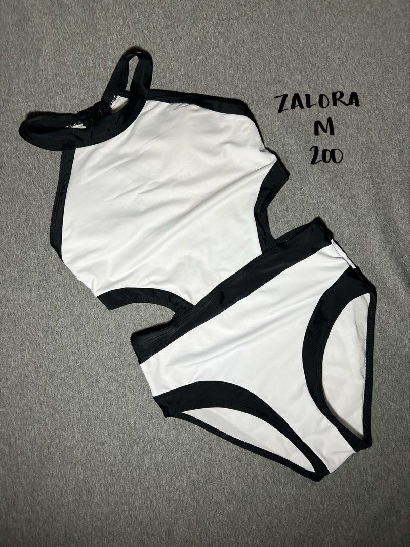 Zalora black and white swimsuit (Category: Bikinis & Swimsuits) located in Las Pinas. Submitted by jilanah (Listing ID 1468188331, Image 1). Description: .
