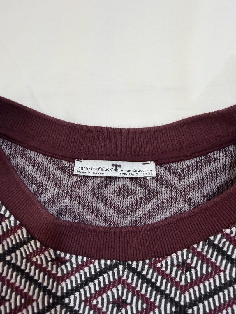 Zara Classy Maroon Top (Category: Blouses) located in San Juan City. Submitted by shoprinat (Listing ID 1468091674, Image 2). Description: good as new.