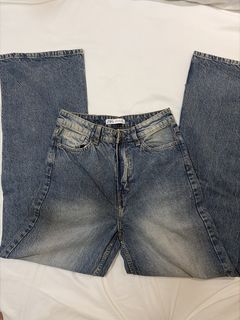 (Category: ) located in . Submitted by nics04433 (Listing ID 1468152664, Image 1). Description: .